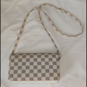 Checkered crossbody bag